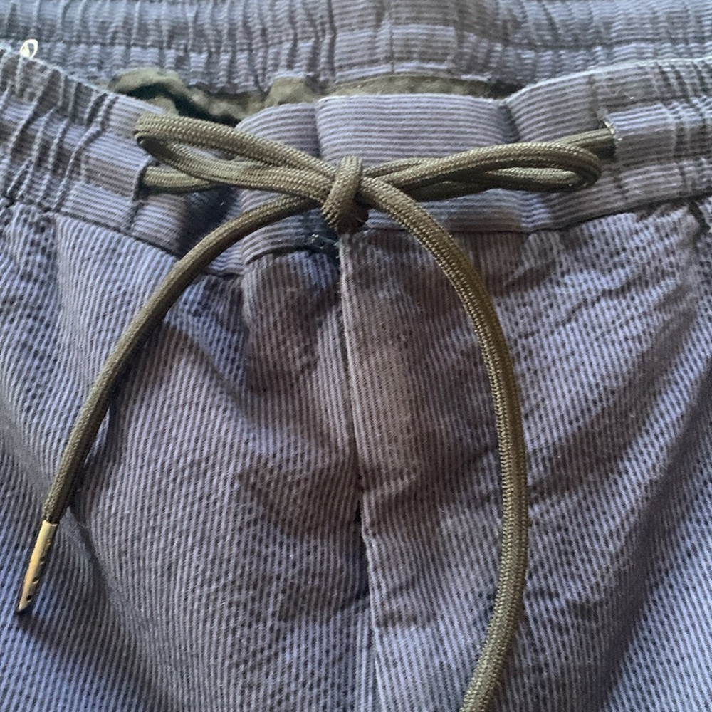 Pants - Picture 2 of 6